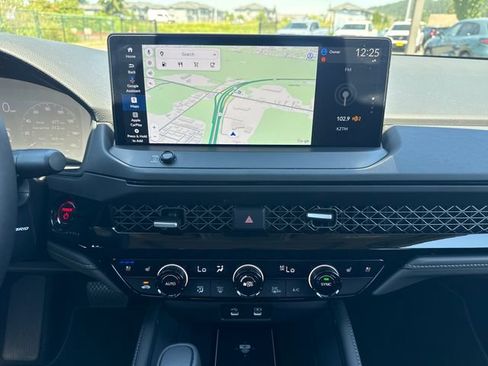 Used 2025 Honda Accord Touring image 25