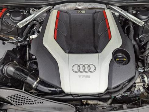 Used 2018 Audi S4 Premium Plus w/ Navigation Package image 30