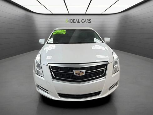 Used 2017 Cadillac XTS Luxury AWD/4WD image 2