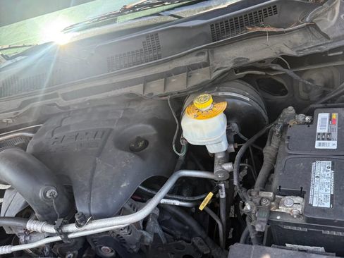 Used 2014 RAM 1500 Sport w/ Remote Start & Security Group AWD/4WD image 11
