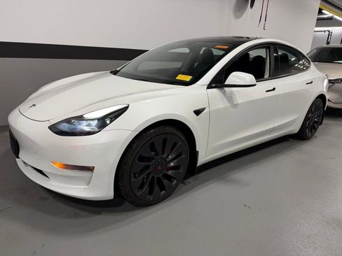 Used 2023 Tesla Model 3 Performance image 1