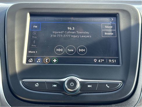 Used 2024 Chevrolet Equinox LT w/ LPO, Floor Liner Package image 21