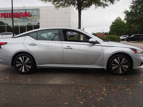 Used 2022 Nissan Altima 2.5 SL image 8