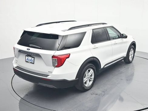 Used 2020 Ford Explorer XLT w/ Equipment Group 202A RWD image 32