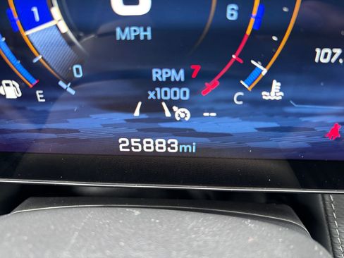 Used 2025 Chevrolet Equinox LT FWD image 40