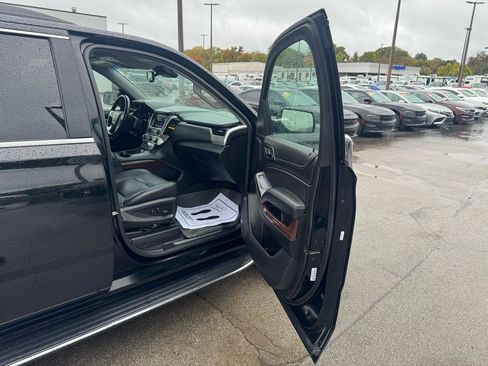 Used 2020 GMC Yukon XL SLT AWD/4WD image 9