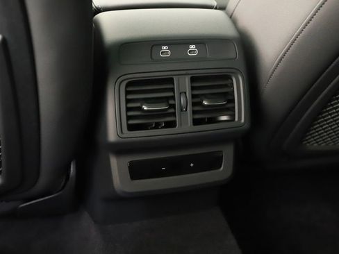 New 2025 Audi Q5 Premium AWD/4WD image 21