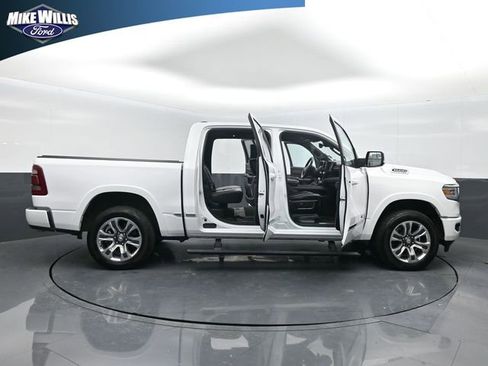 Used 2023 RAM 1500 Limited w/ Body Color Bumper Group image 27