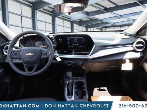 New 2026 Chevrolet Trax LS FWD image 5