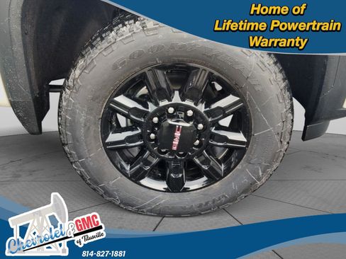 New 2026 GMC Sierra 2500 AT4 w/ Technology Package image 32