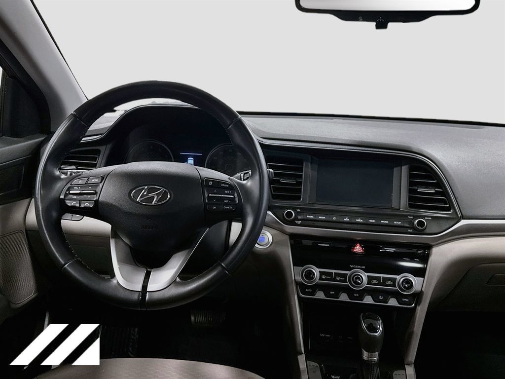 Used 2020 Hyundai Elantra Value Edition FWD image 24