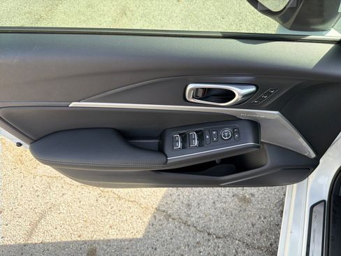 Used 2023 Acura Integra A-Spec image 19