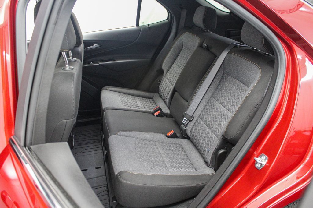 Used 2024 Chevrolet Equinox LT w/ LPO, Floor Liner Package FWD image 22