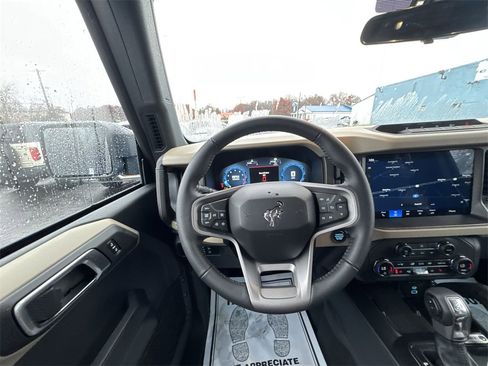 New 2025 Ford Bronco Big Bend w/ Black Diamond Package image 14