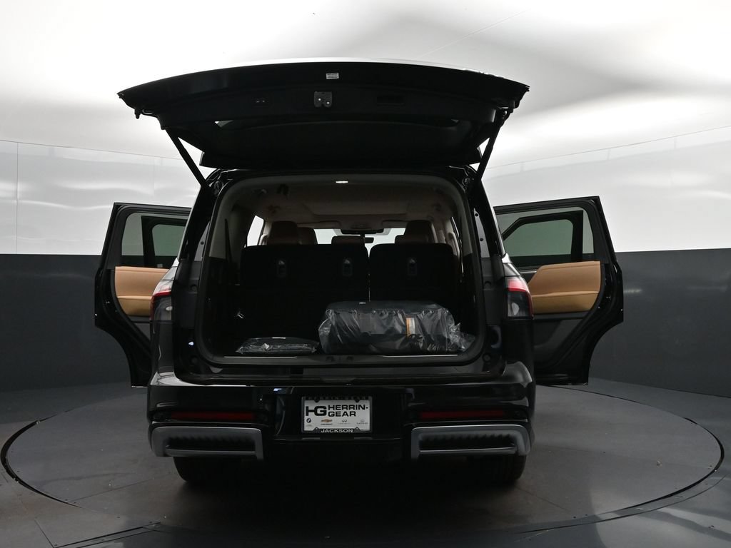 New 2027 INFINITI QX80 Luxe w/ Cargo Package RWD image 48