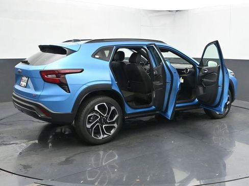 New 2026 Chevrolet Trax RS w/ Driver Confidence Package image 55