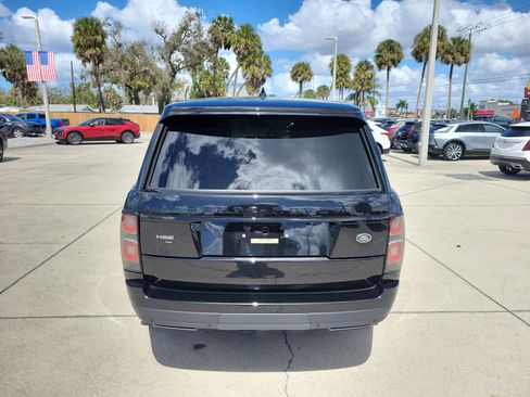 Used 2021 Land Rover Range Rover P525 Westminster Edition image 5