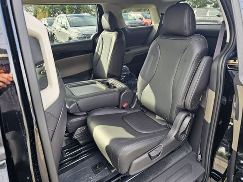 New 2026 Kia Carnival image 22