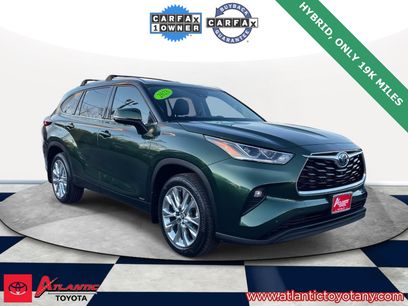 Used 2023 Toyota Highlander Limited