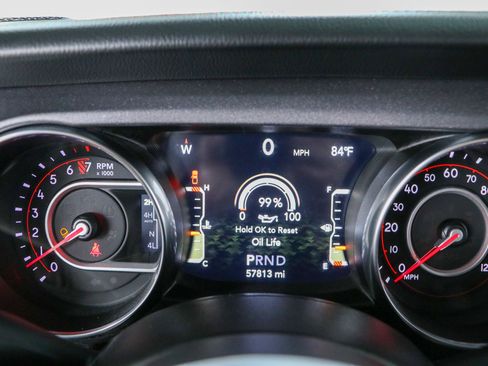 Used 2021 Jeep Gladiator Mojave AWD/4WD image 16