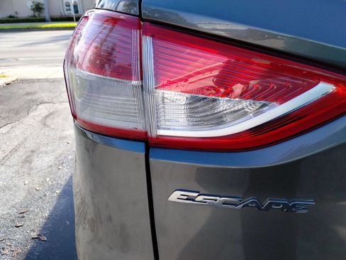 Used 2014 Ford Escape Titanium w/ Equipment Group 401A AWD/4WD image 22