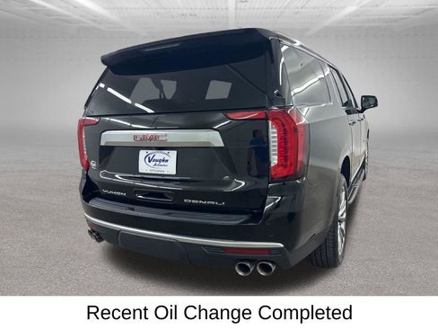 Used 2023 GMC Yukon XL Denali AWD/4WD image 13