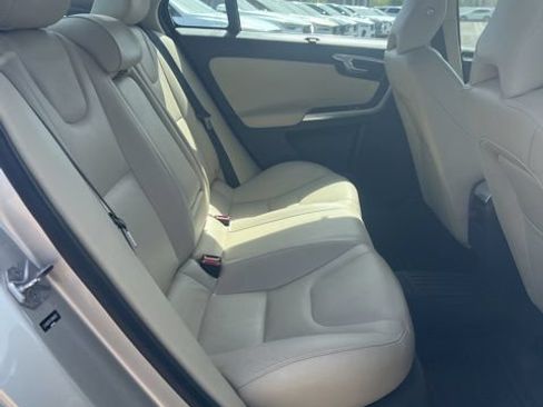 Used 2018 Volvo S60 T5 Inscription AWD/4WD image 29