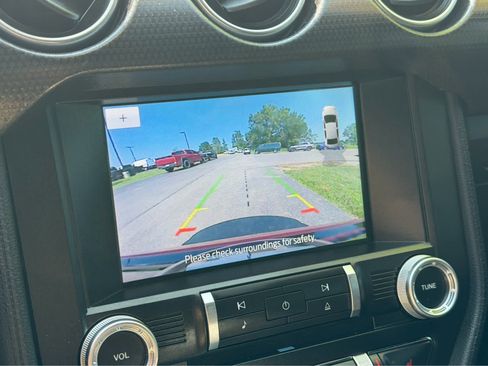 Used 2020 Ford Mustang GT Premium w/ Equipment Group 401A RWD image 26