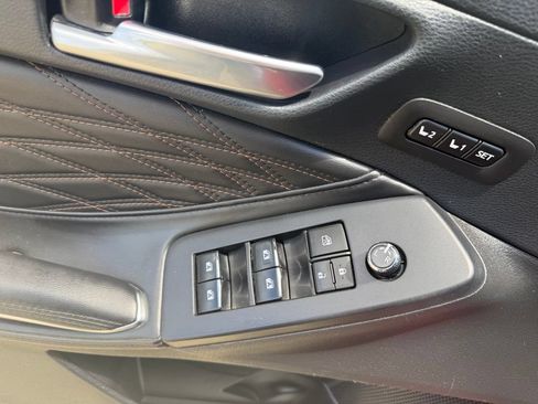 Used 2022 Toyota Avalon Limited w/ Advanced Safety Package FWD image 27