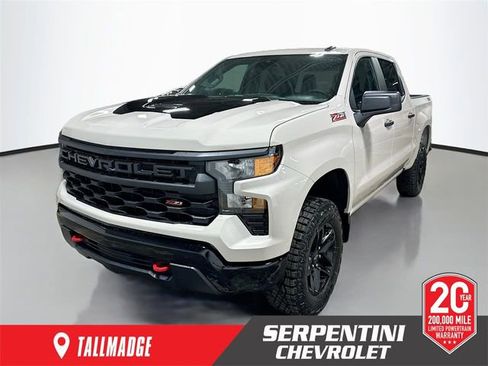 New 2026 Chevrolet Silverado 1500 Custom Trail Boss AWD/4WD image 1