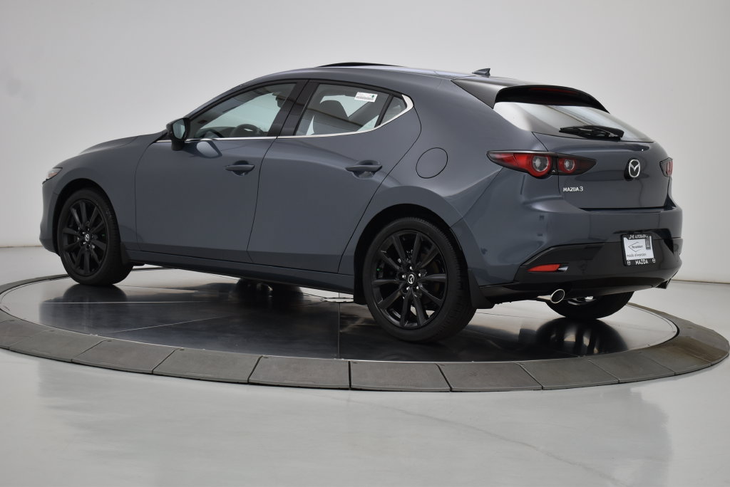 New 2026 MAZDA MAZDA3 2.5 S Hatchback w/ Premium Pkg FWD image 18