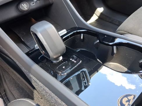Certified 2023 Volvo C40 P8 Recharge Ultimate w/ Protection Package Premier AWD/4WD image 18