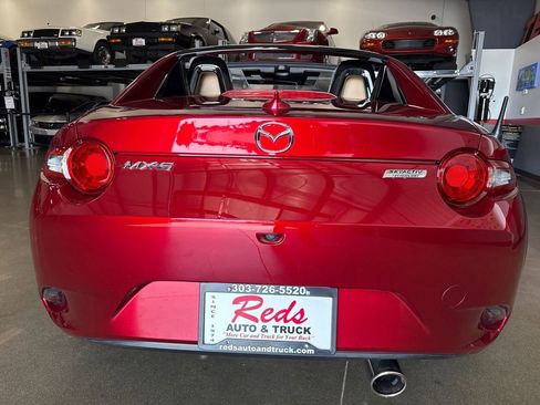 Used 2019 MAZDA MX-5 Miata RF Grand Touring w/ Interior Package image 93