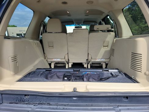Used 2016 Ford Expedition XL AWD/4WD image 11