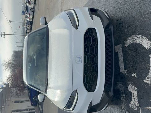 Used 2026 Honda HR-V LX image 2