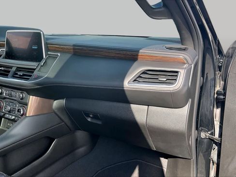 Certified 2022 Chevrolet Tahoe High Country RWD image 17