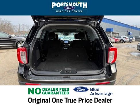 Certified 2022 Ford Explorer Limited w/ Equipment Group 301A image 12
