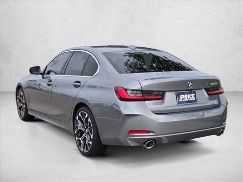Used 2025 BMW 330i Sedan w/ Premium Package RWD image 8