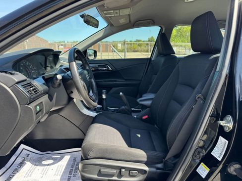 Used 2015 Honda Accord Sport image 11