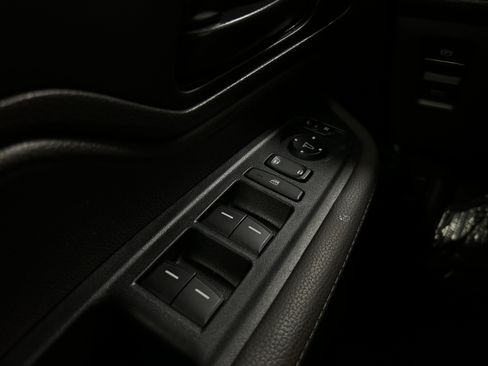 Used 2019 Honda Odyssey EX-L image 24