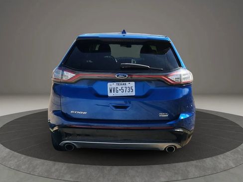 Used 2018 Ford Edge SEL image 5