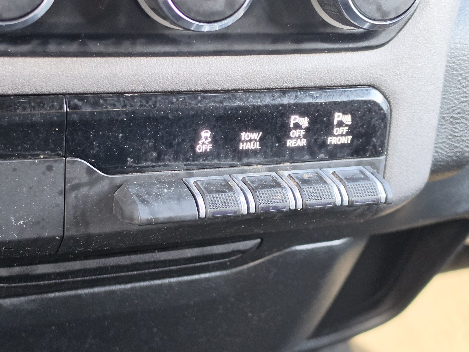 Used 2024 RAM 1500 Tradesman AWD/4WD image 30
