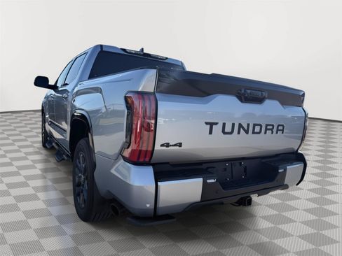 Used 2024 Toyota Tundra Platinum AWD/4WD image 3