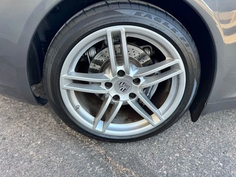 Used 2016 Porsche 911 Carrera image 11