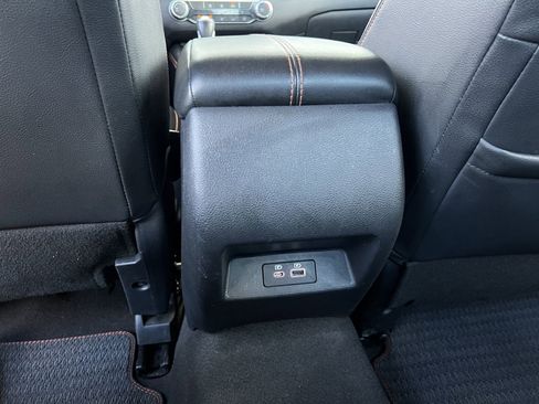 Certified 2022 Nissan Altima 2.5 SR image 24