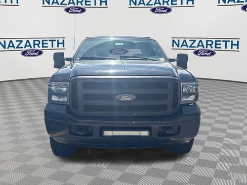 Used 2005 Ford F350 Lariat AWD/4WD image 2