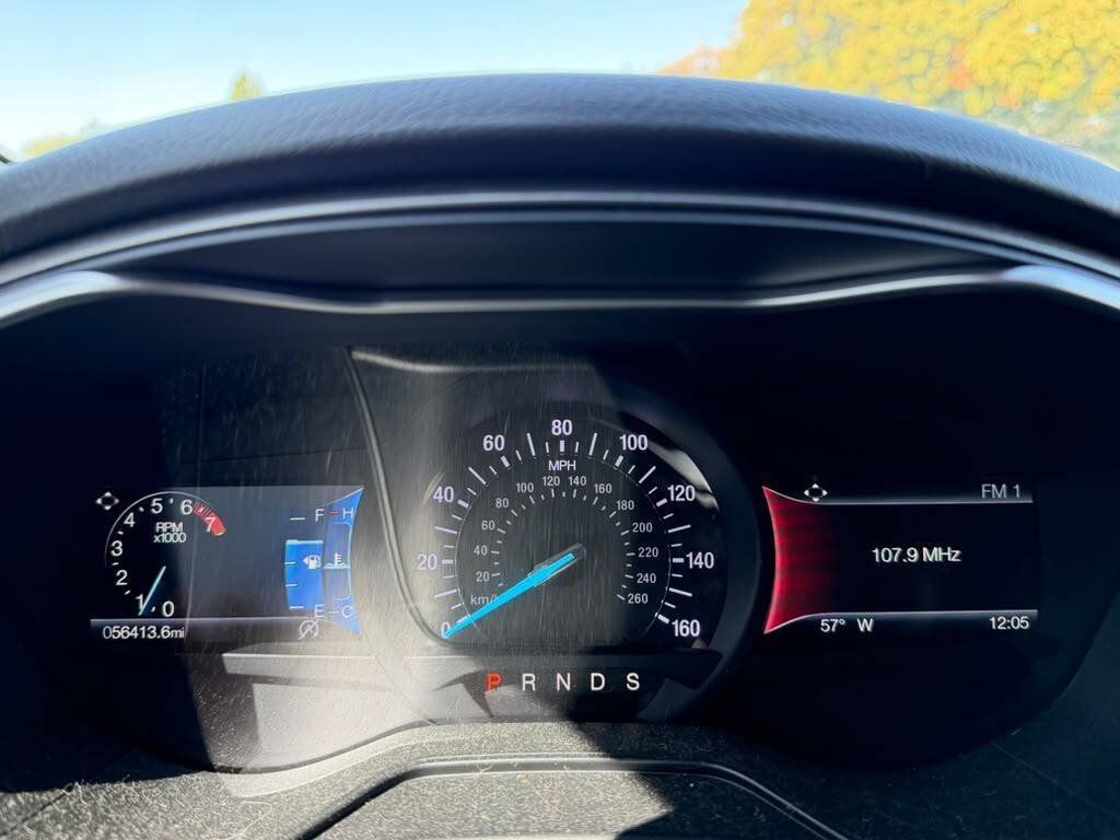 Used 2019 Ford Fusion SEL FWD image 14