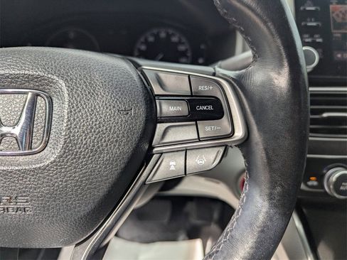Used 2018 Honda Accord EX-L image 30