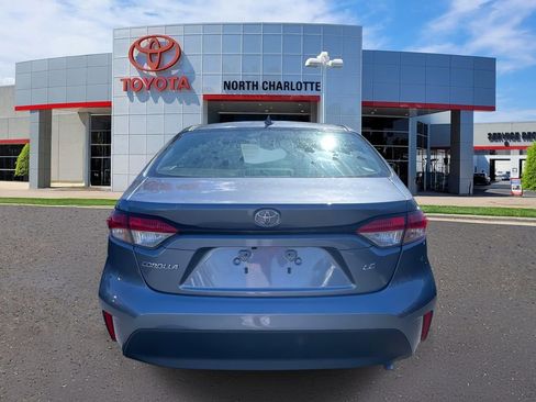 Used 2025 Toyota Corolla LE image 7