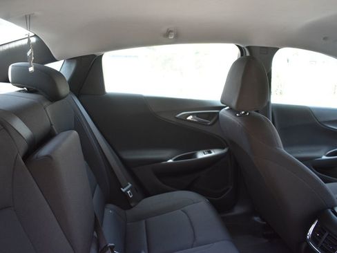 Used 2024 Chevrolet Malibu LT FWD image 23